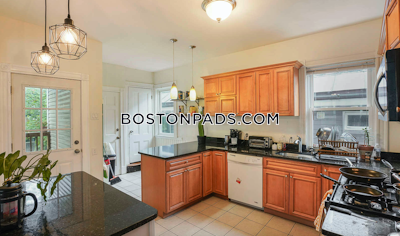 Mission Hill 4 Bed 1 Bath on Sachem St. in Mission Hill Boston - $7,600