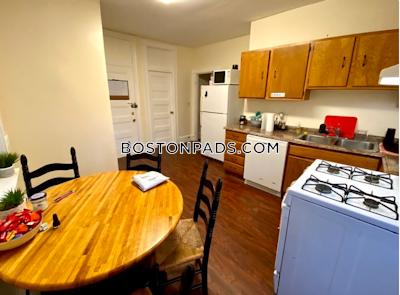 Mission Hill 3 Beds 2 Baths Boston - $4,500