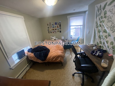 Mission Hill Nice 2 Bed 1 Bath on Shepard Ave in Mission Hill Boston - $2,400