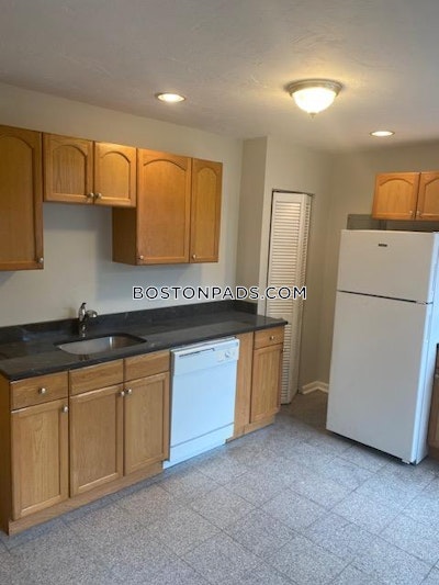 North End 3 Beds 1 Bath Boston - $3,900