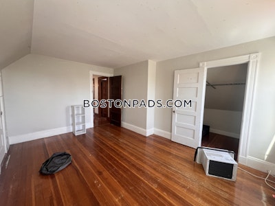 Somerville 6 Bed 2 Bath SOMERVILLE  Tufts - $7,000