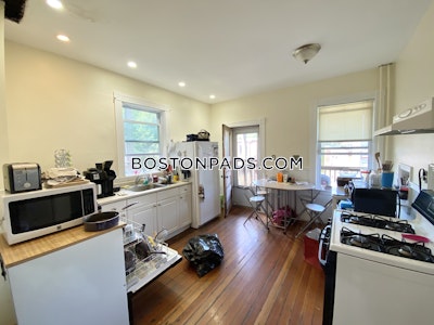 Mission Hill 3 Beds 1 Bath Boston - $5,000