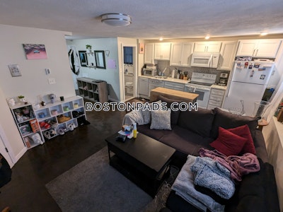 Malden 1 Bed 1 Bath MALDEN $2,200 - $2,000