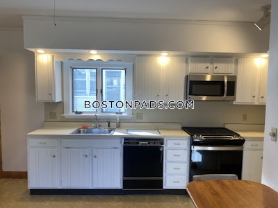 Somerville 6 Bed 2 Bath SOMERVILLE  Tufts - $7,800