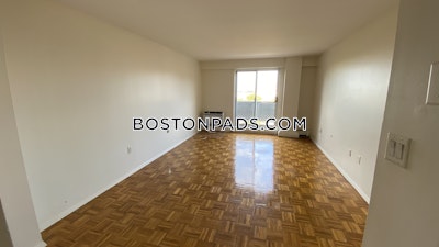 Brookline 2 Bed 1.5 Bath BROOKLINE- BOSTON UNIVERSITY $3,900  Boston University - $3,650 No Fee