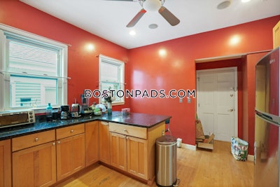 Mission Hill 4 Beds 1 Bath Boston - $7,600