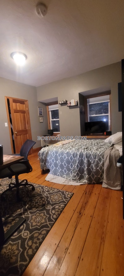 Mission Hill 5 Bed 2.5 Bath BOSTON Boston - $9,000