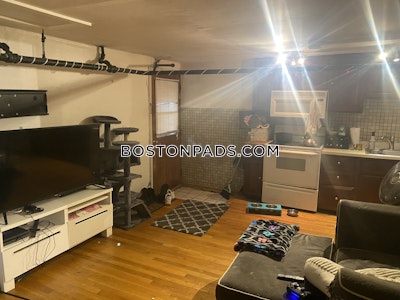 Mission Hill 1 Bed, 1 Bath Unit Boston - $2,300