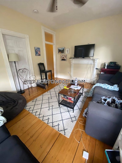 Mission Hill 4 Beds 1 Bath Boston - $7,600