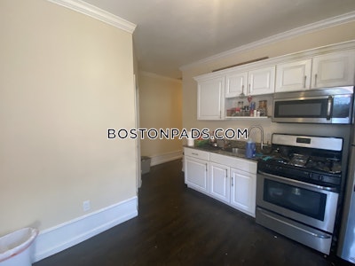 Roxbury 3 Bed, 1 Bath Unit Boston - $5,000