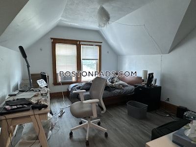 Somerville Apartment for rent 6 Bedrooms 1.5 Baths  Tufts - $6,300